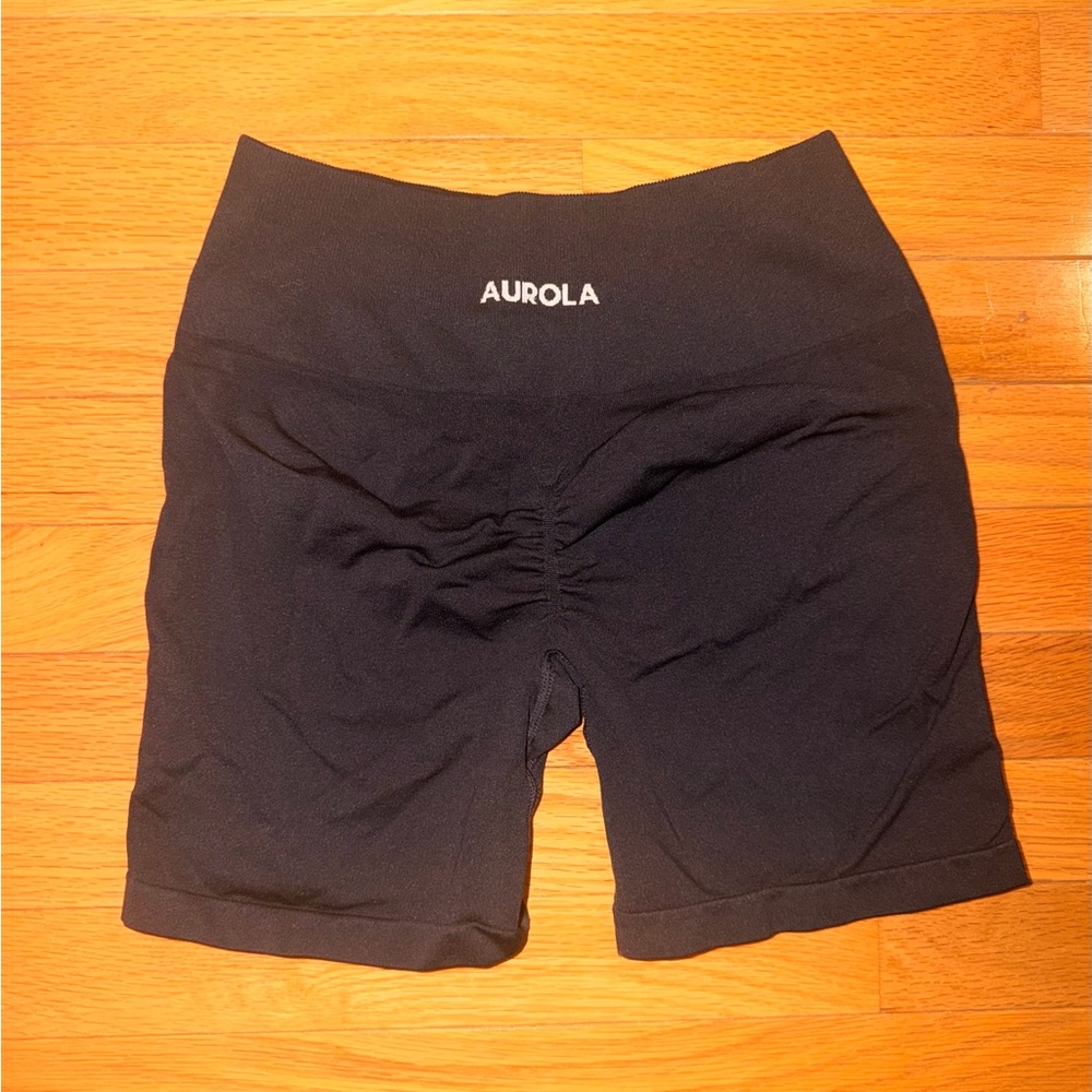 Aurola Navy biker shorts With Scrunch Butt Size M #gym #lift #workout
